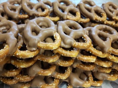 Chocolate Dipped Pretzels