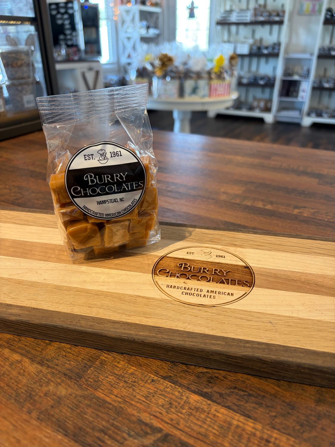 Caramel Squares 8oz.