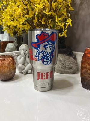 32 oz Yeti with FREE Sports Logo
