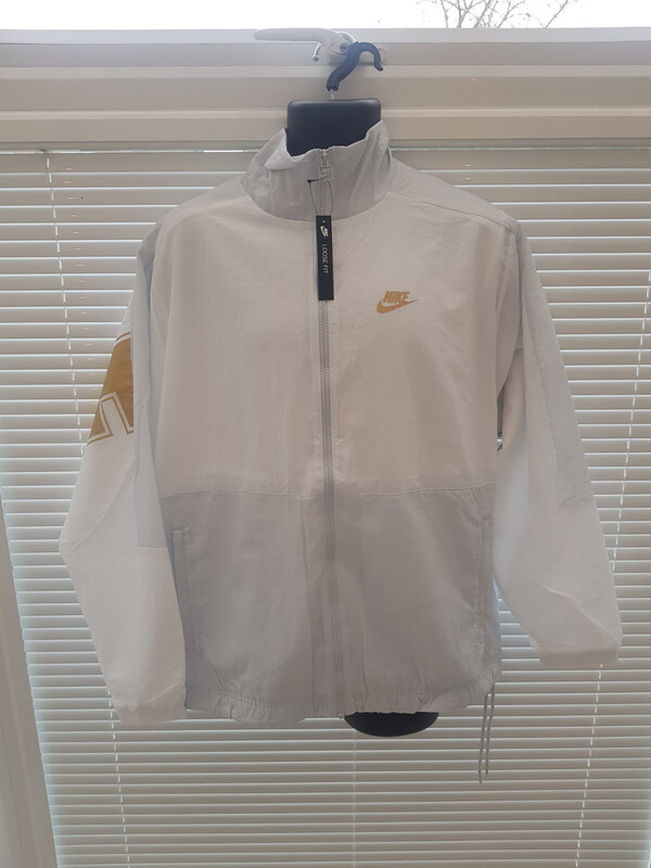 NIKE PLATINUM/WHITE SPORTS WOVEN JACKET
