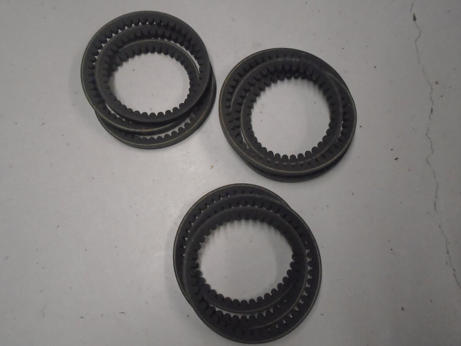 83101778 - Set of 3-Belts FC300
