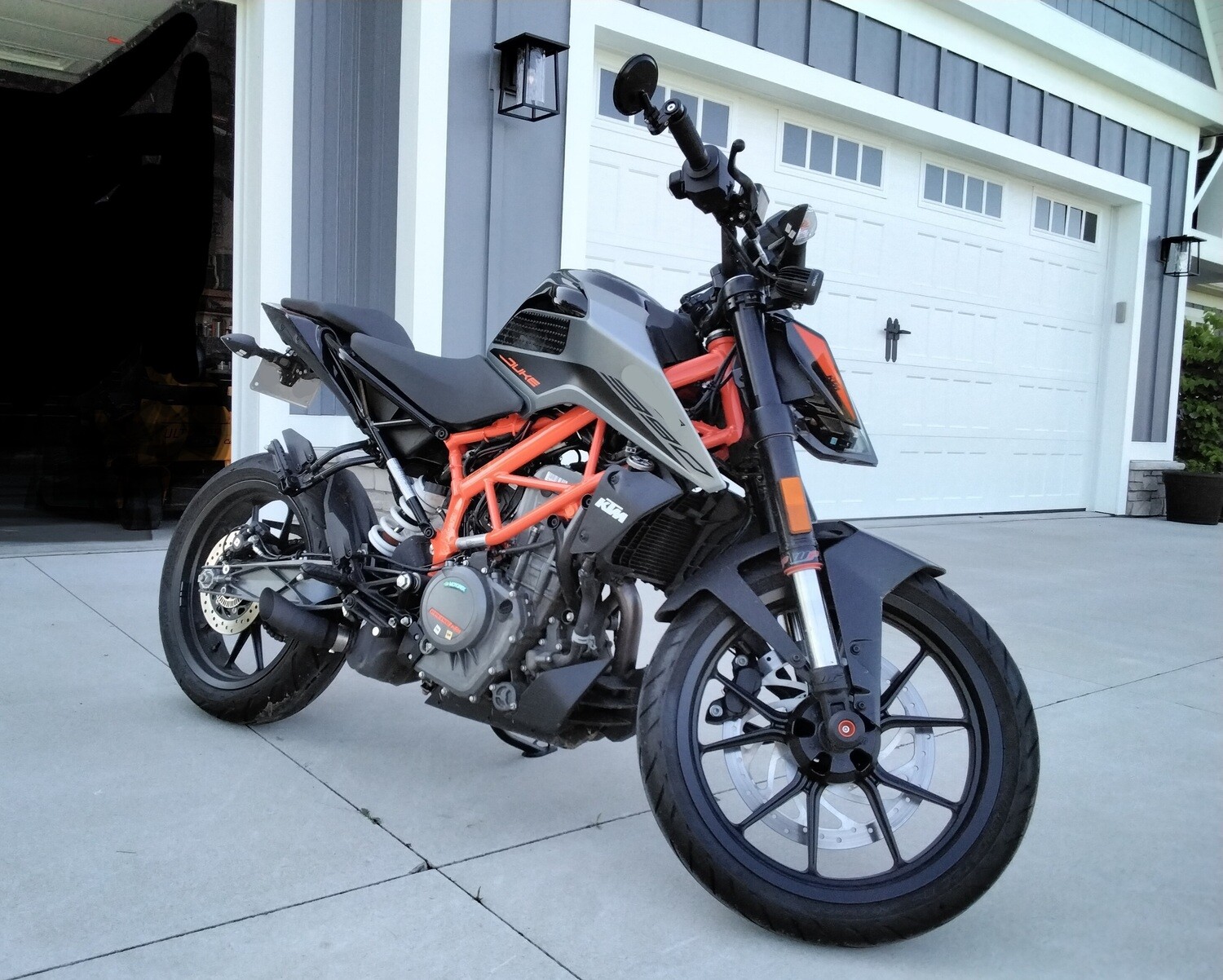 2021 ktm duke sale 125