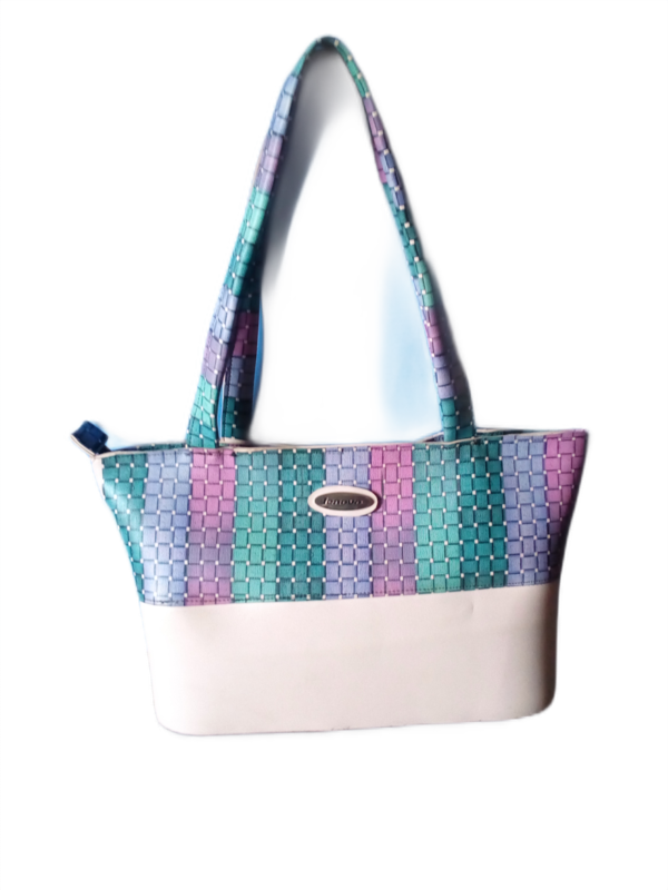 Hand bag