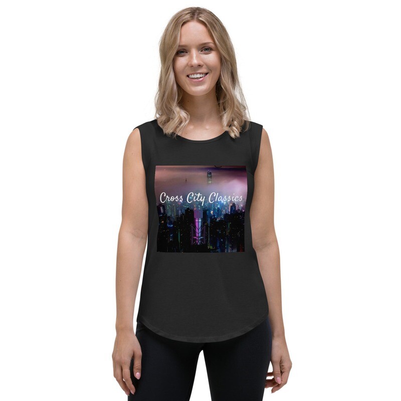 Classy in the City Women&#39;s Cap Sleeve T-Shirt