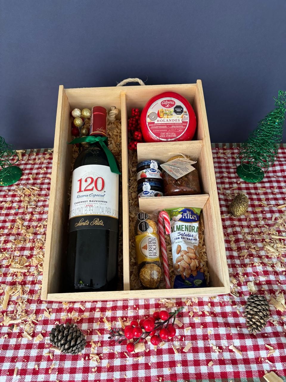 Vinera Santa Rita 120