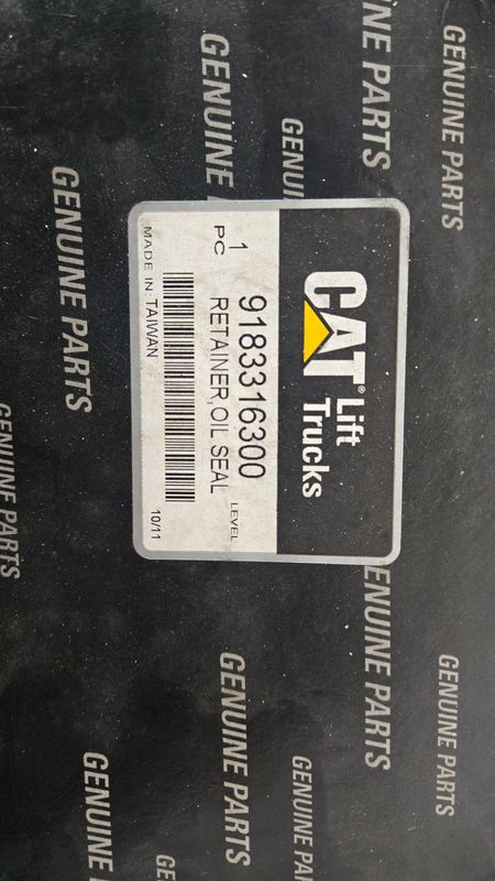 RETAINER  OEM OIL SEAL 9183316300