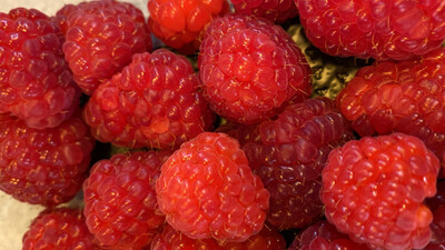 Raspberries 140g