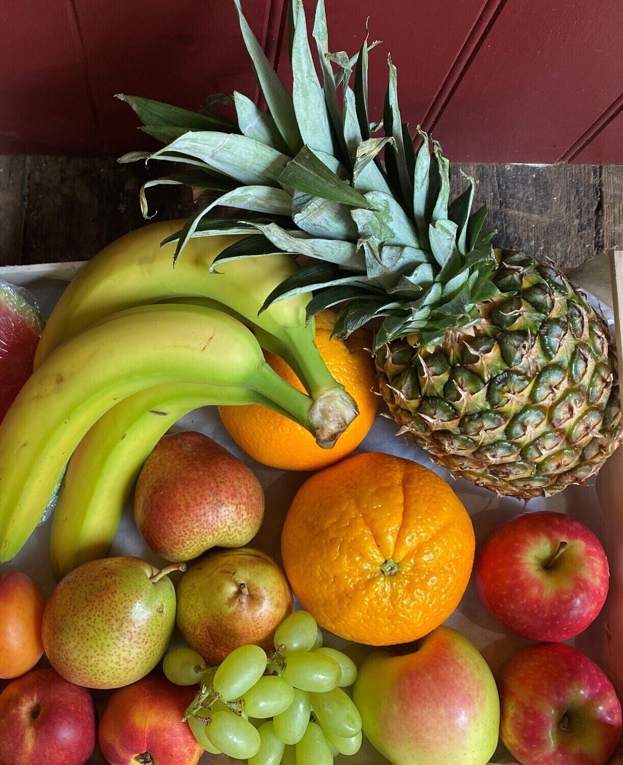 LARGE FAMILY Fruit Box Subscription 1