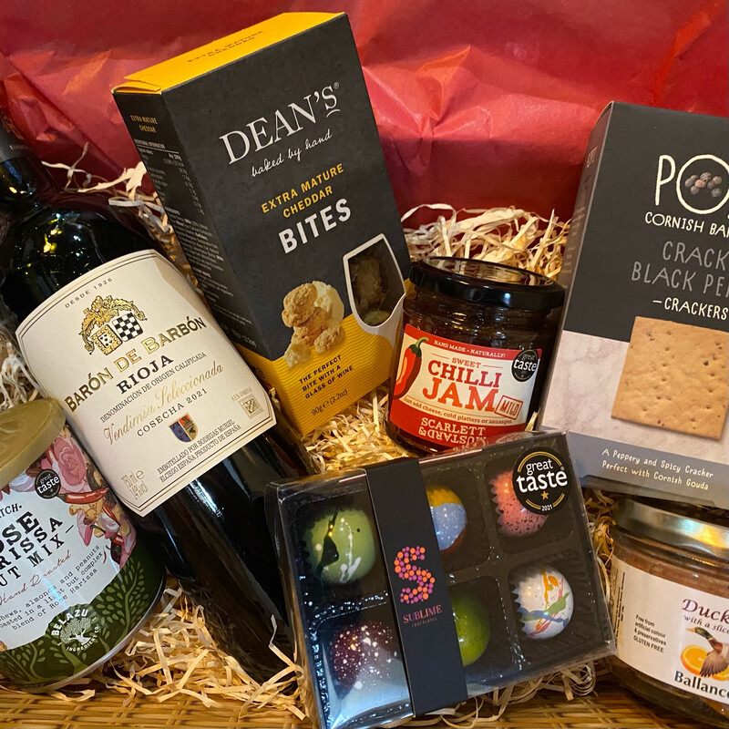Hamper