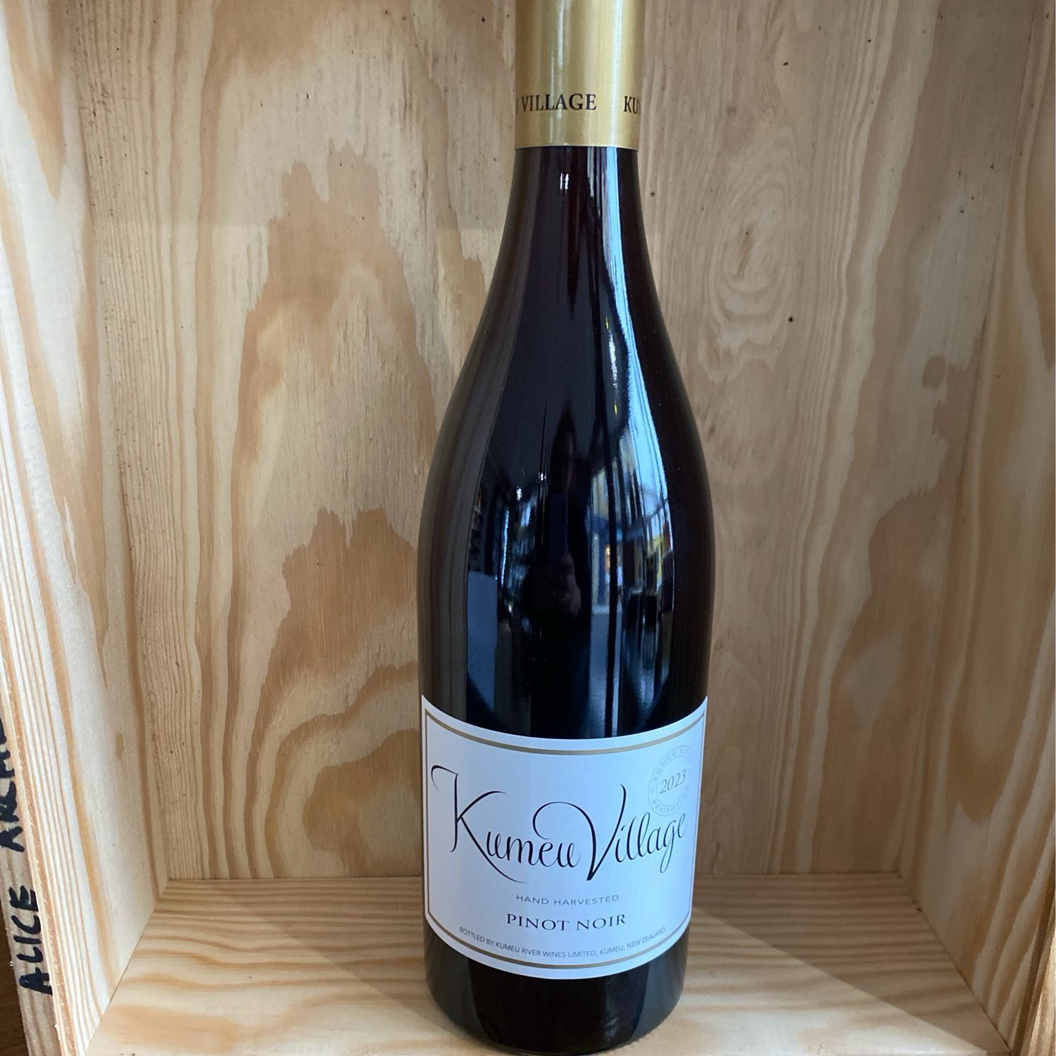 Kumeu Village Pinot Noir