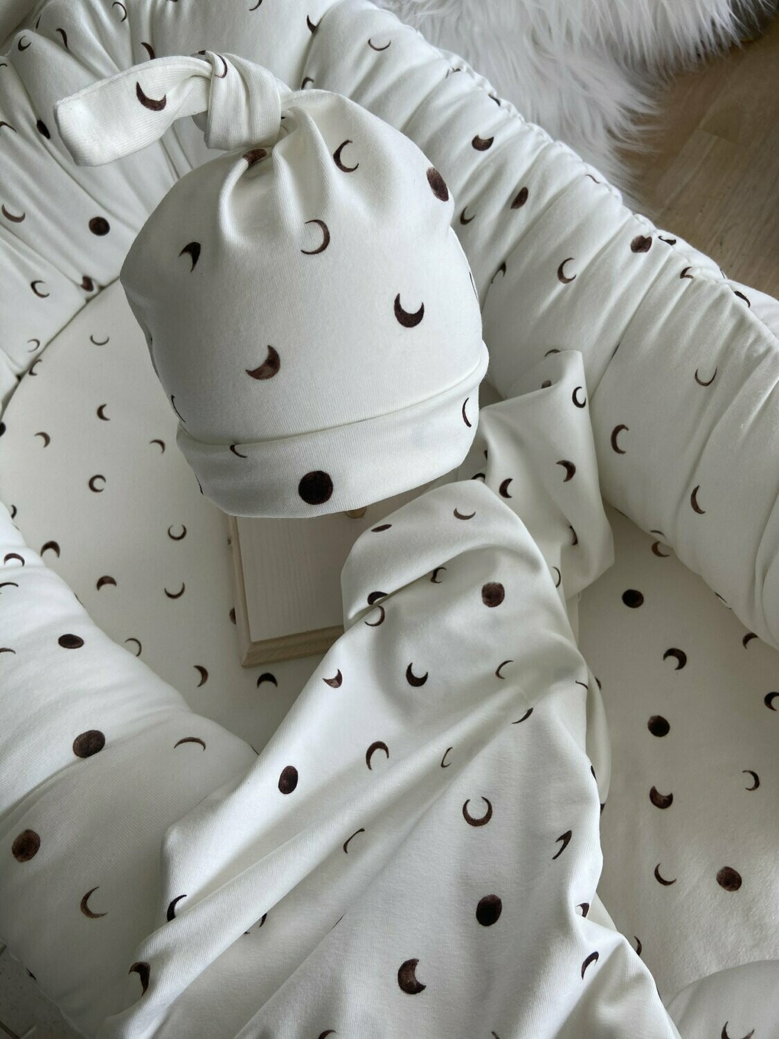Knot mutsje moon