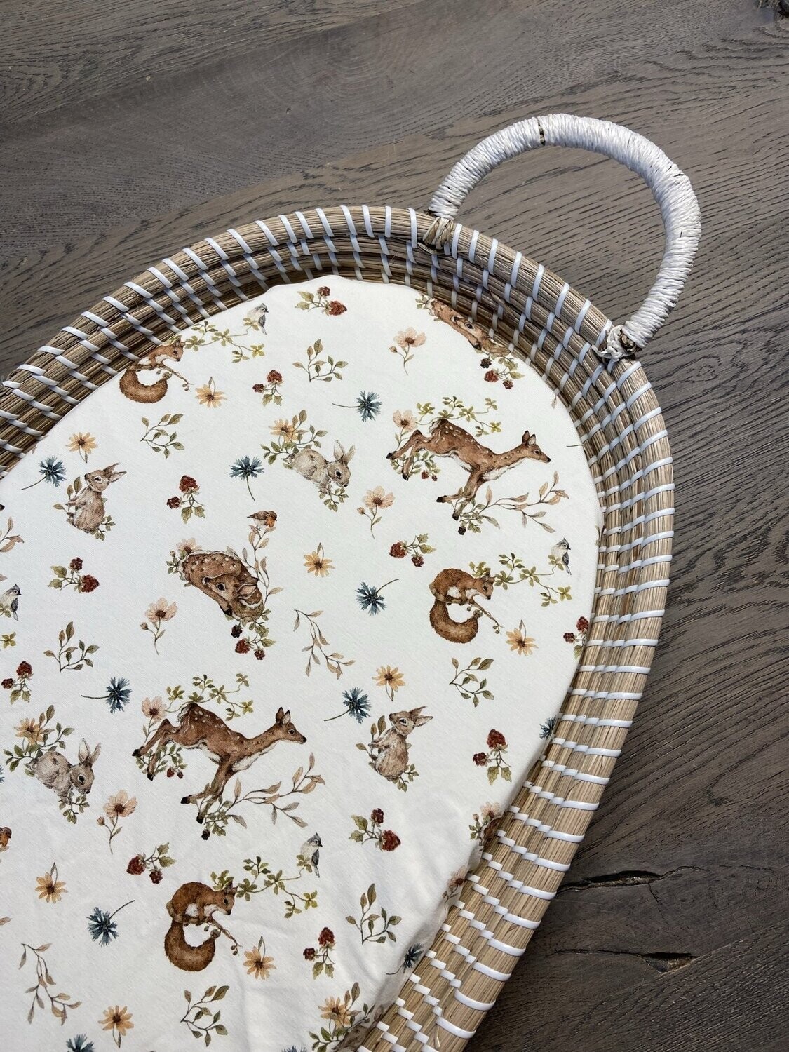 Hoes verschoonmand woodland lente