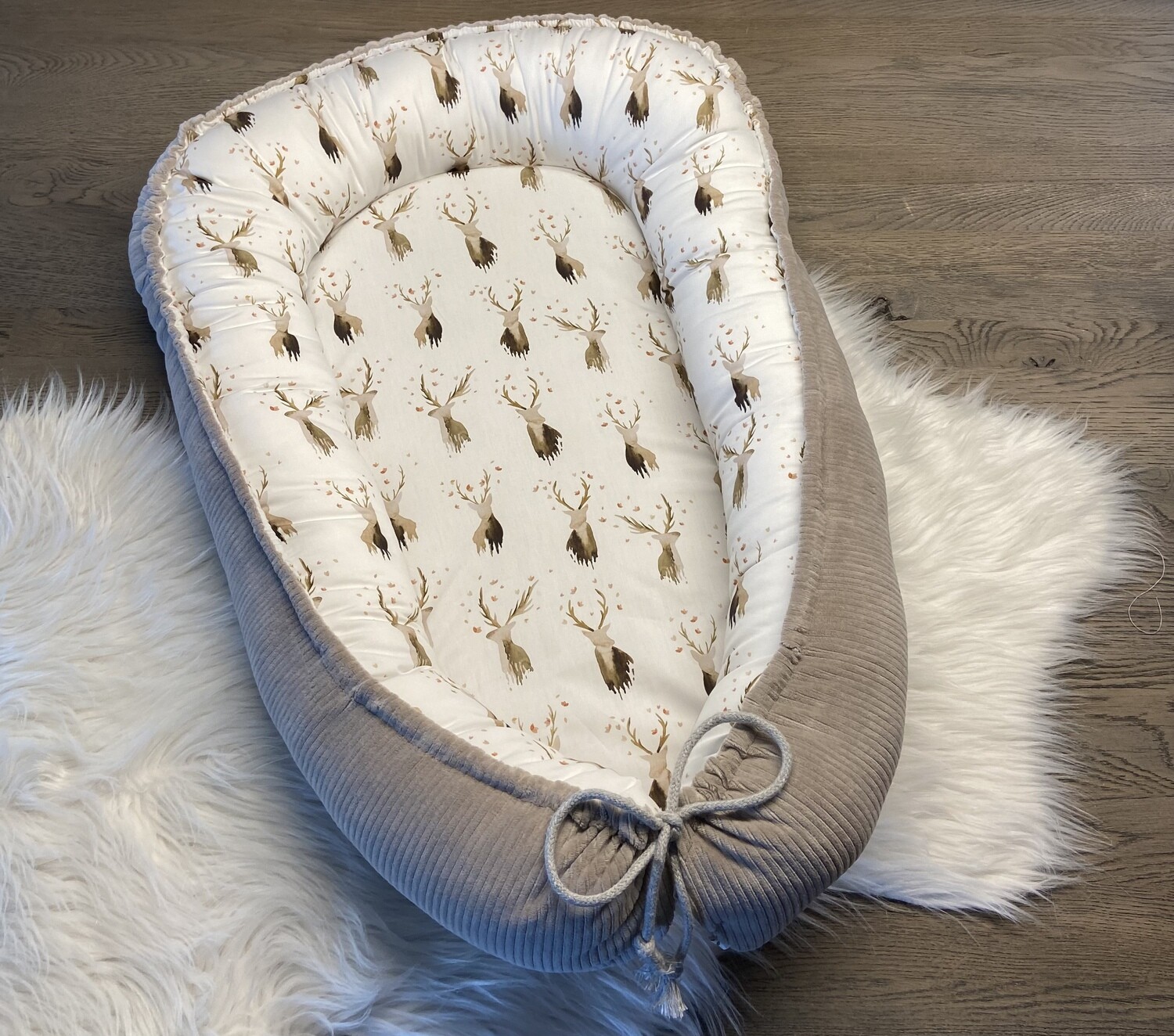Babynest rendier kiezel