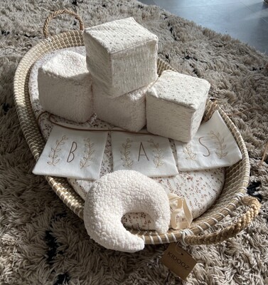 Embroidery kubus set