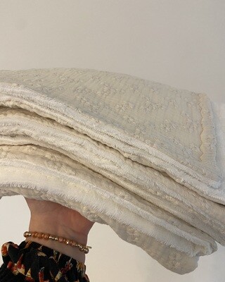 Bamboe terry deken naturel embroidery big flowers