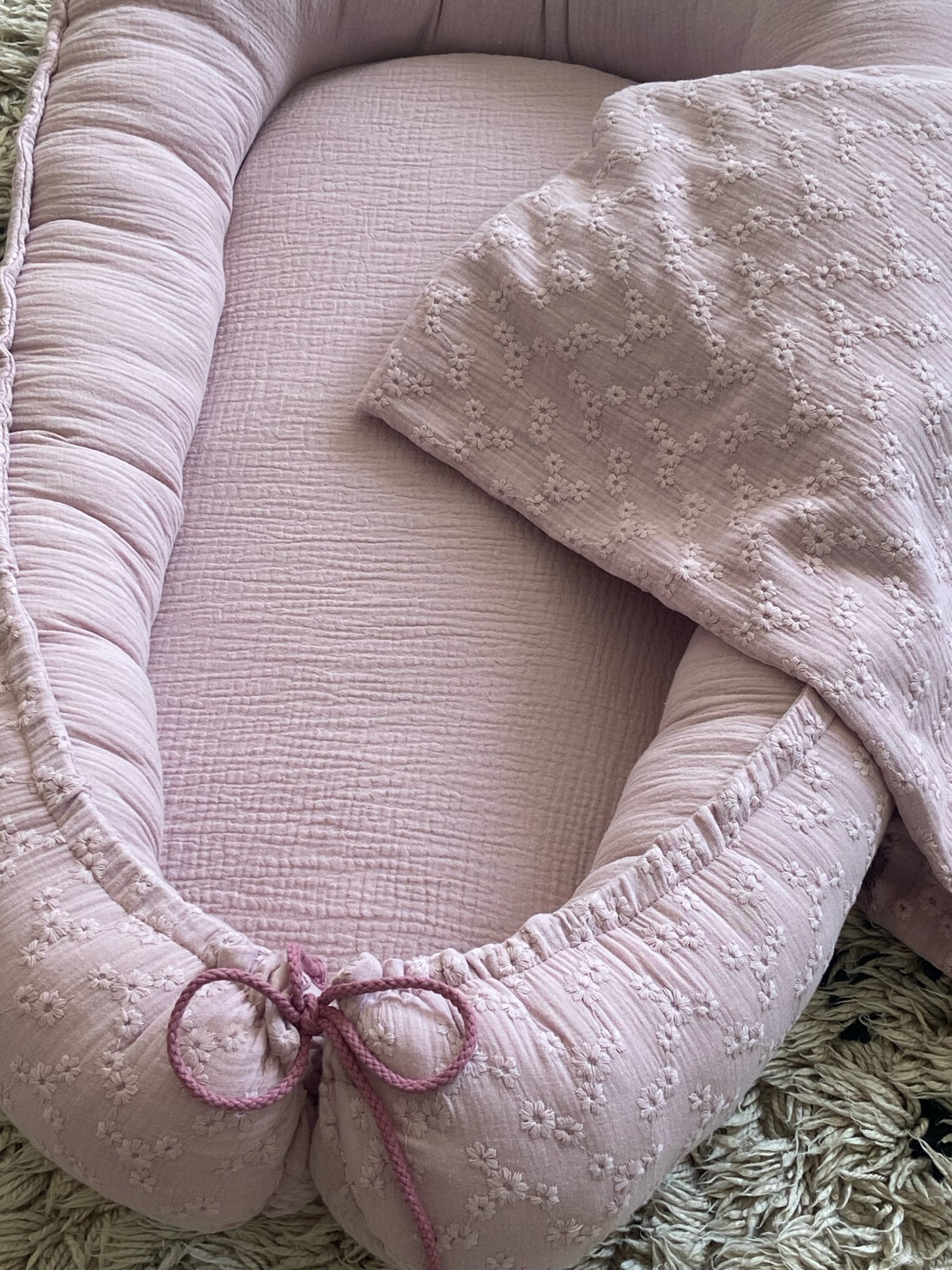 Swaddle hydrofiel broderie big flower oud roze