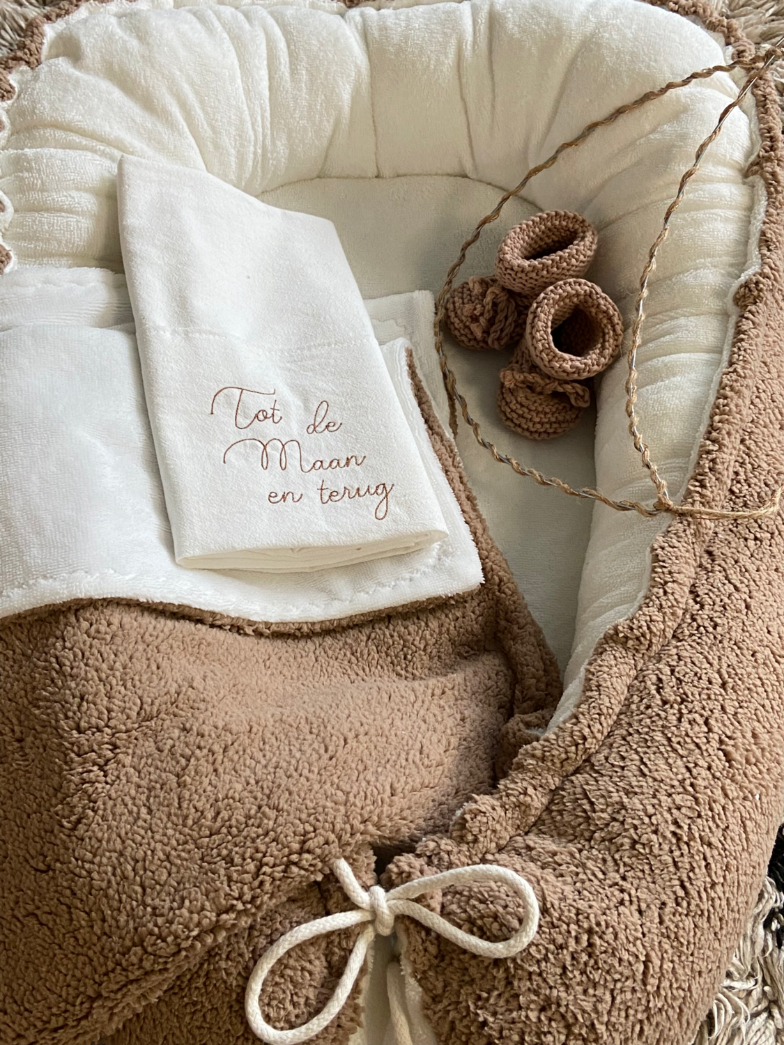 Babynest cacao teddy bamboe