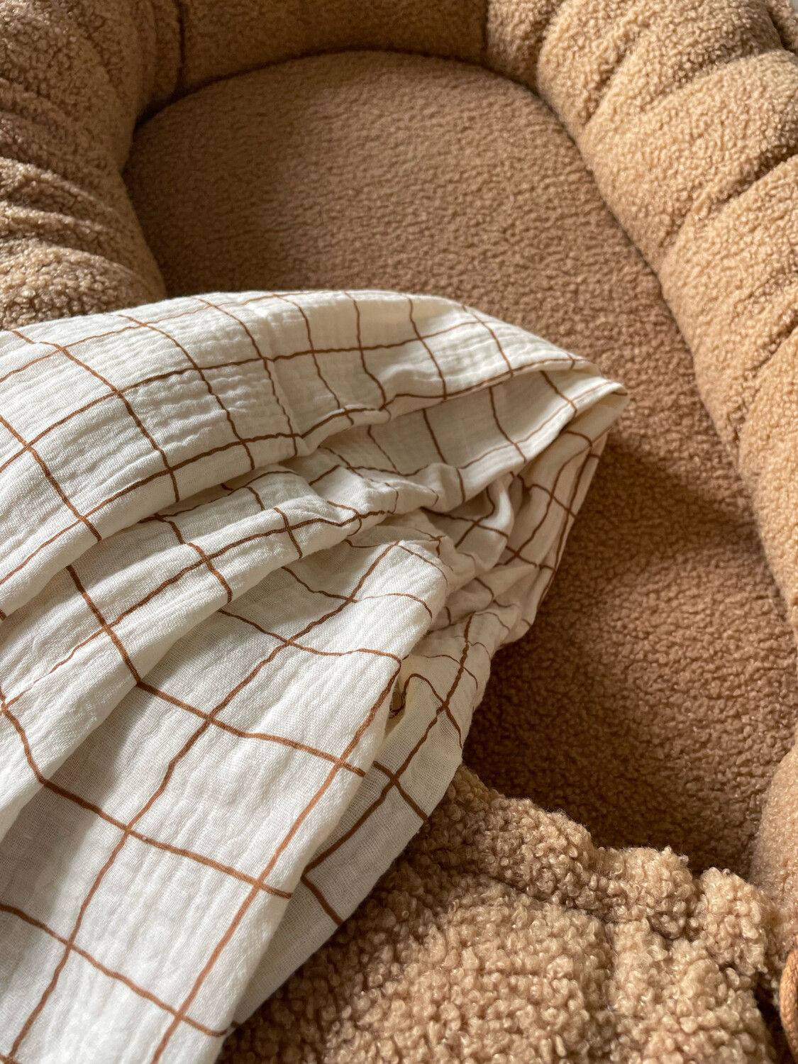 Swaddle Toffee