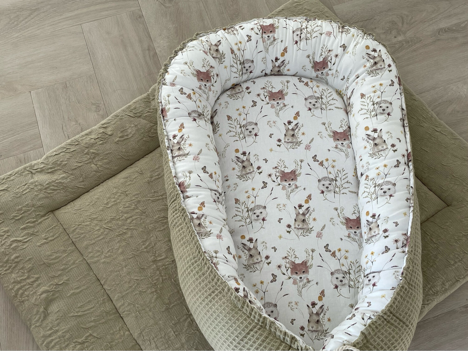 Babynest Bosvriendjes Olijf