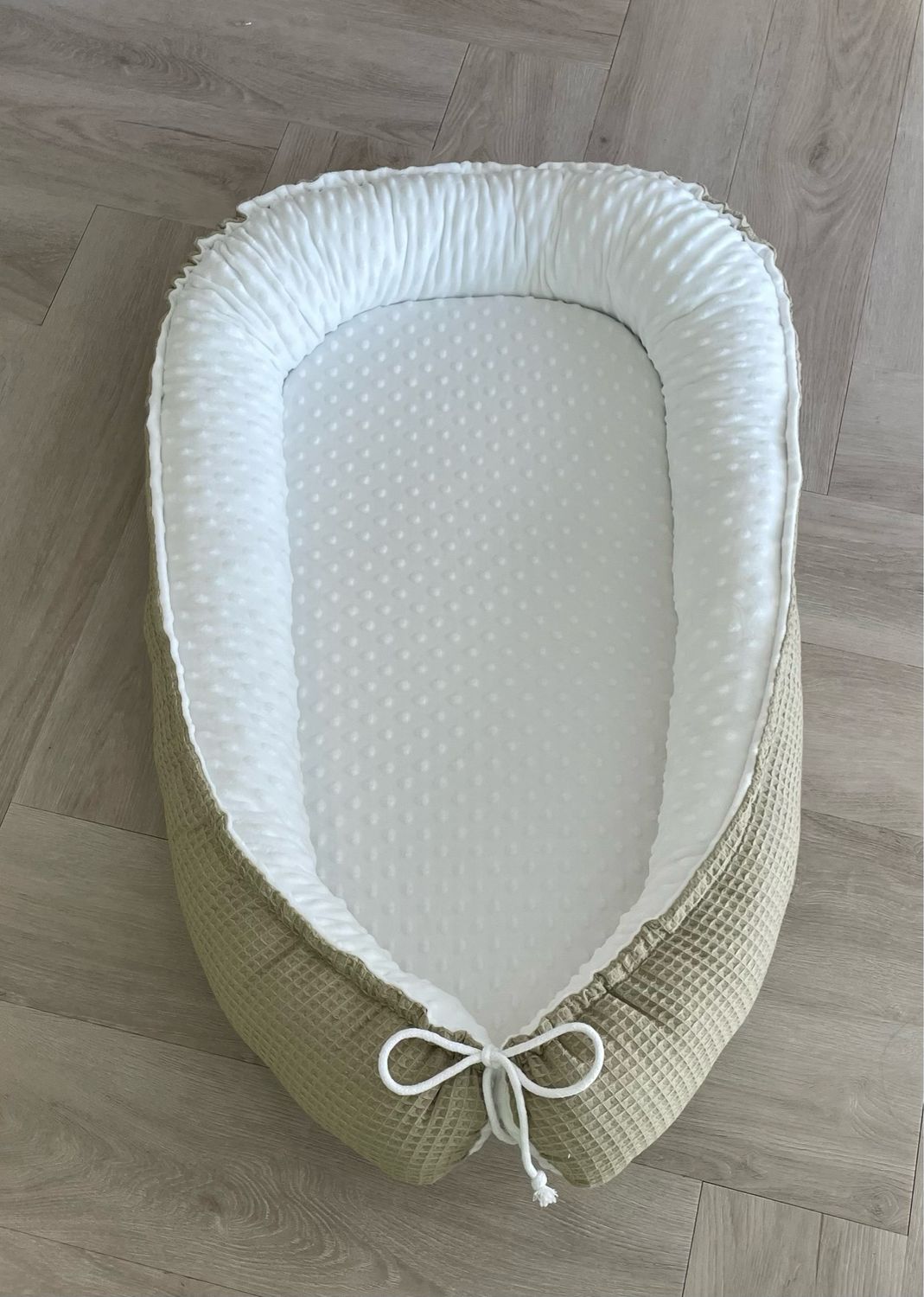 Babynest Olijf