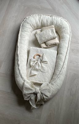 Babynest  full naturel embroidery big flower