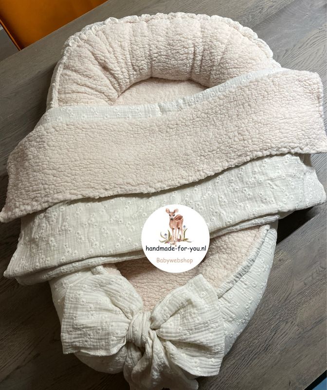 Babynest Embroidery Teddy donker Naturel