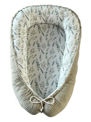 Babynest eucalyptus olijf
