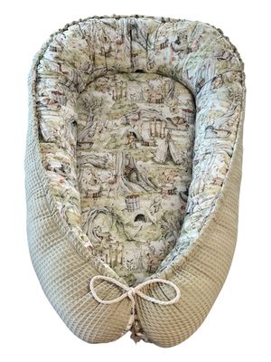 Babynest feest in het bos
