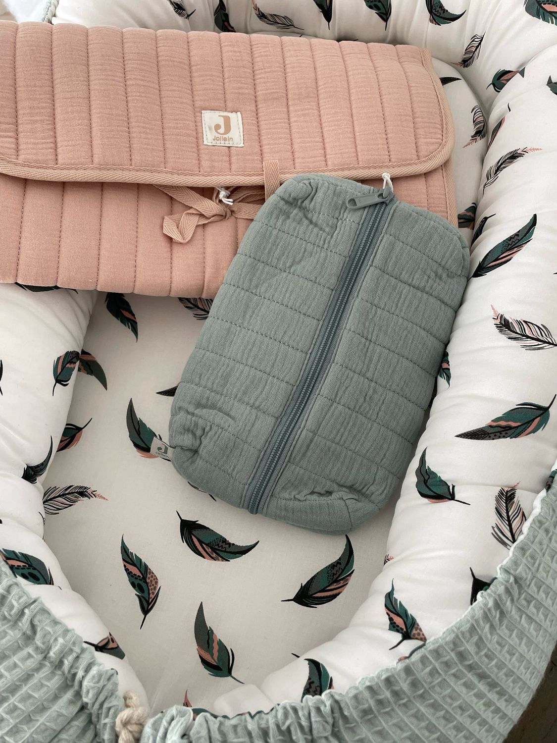 Babynest Yuma veertjes