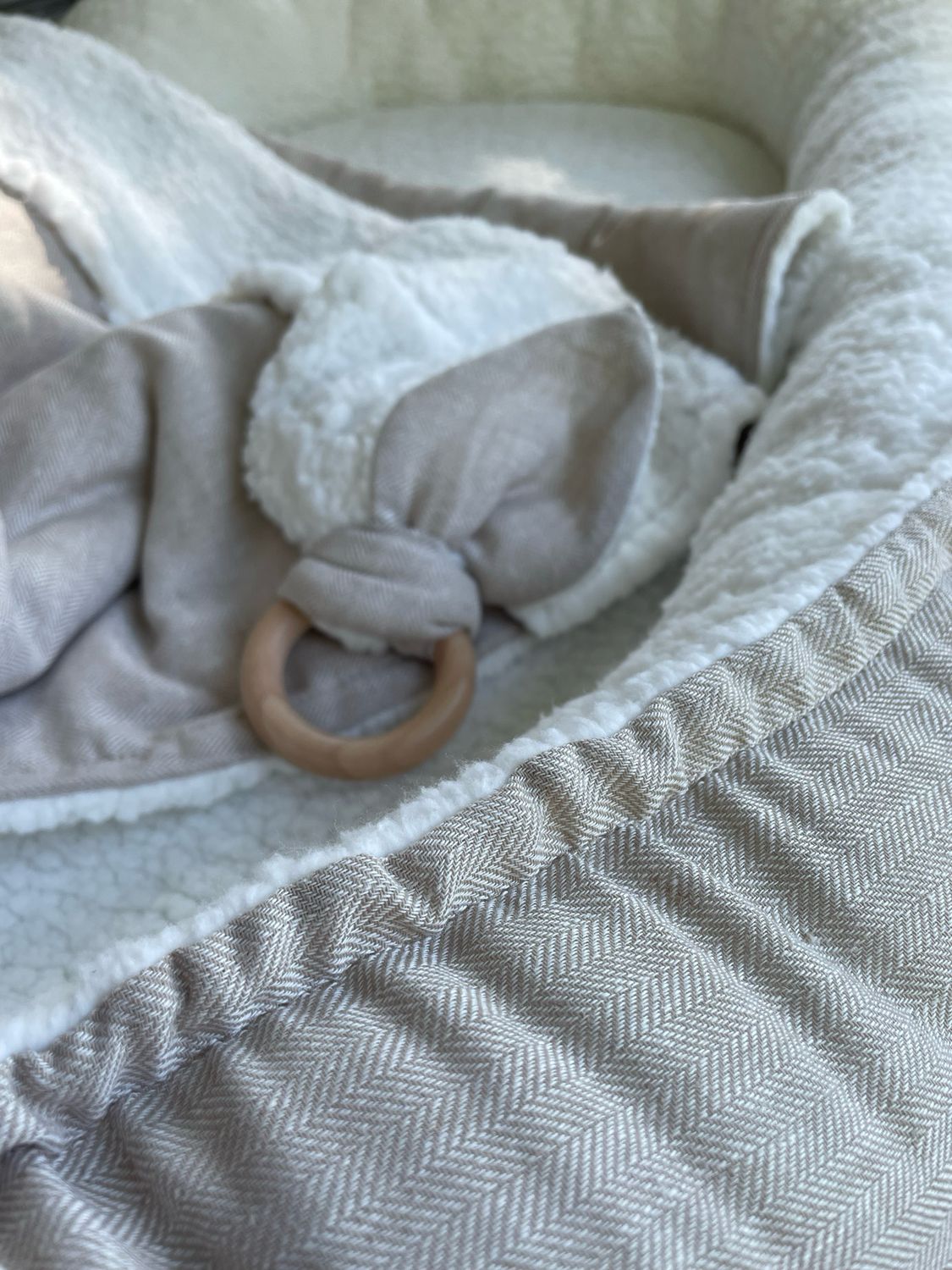 Babynestje herringbone linnen de luxe
