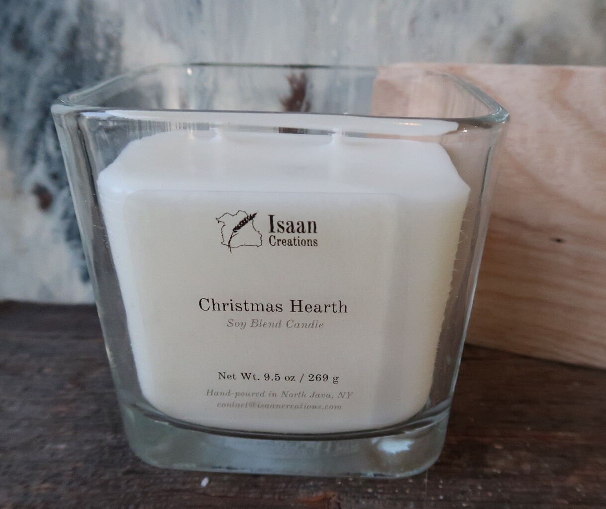 Christmas Hearth Candle (9.5 oz)