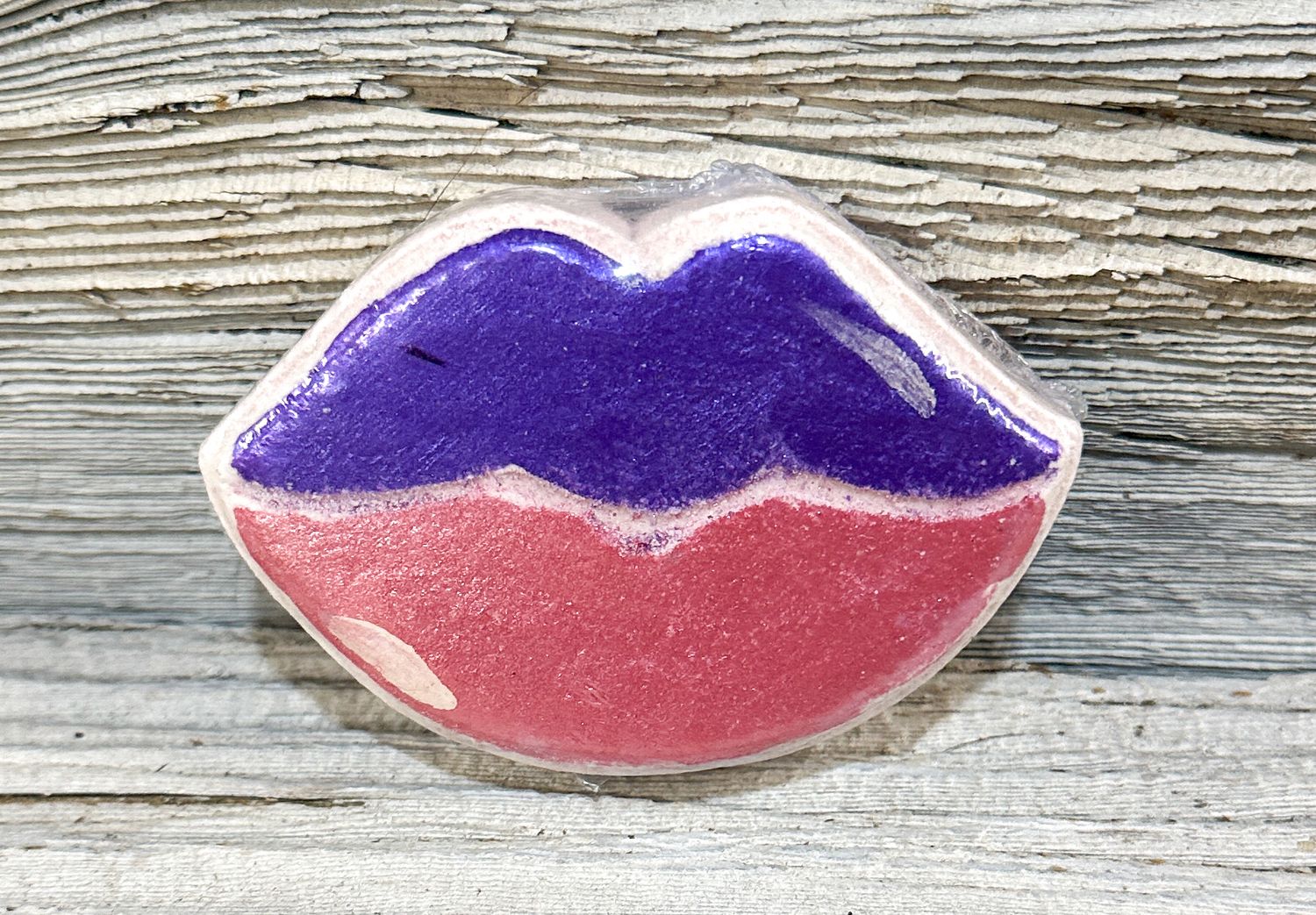 Lips Foaming Bath Bomb