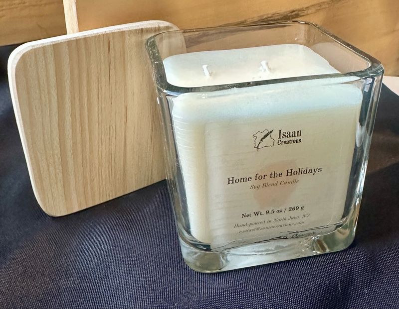 Home for the Holidays Candle (9.5 oz)