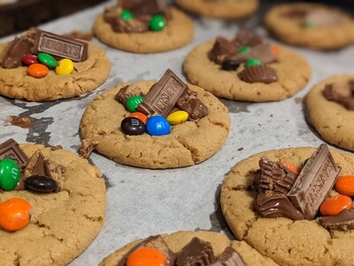 peanut butter candy cookie