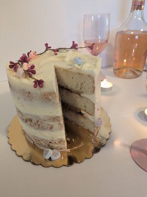 Vanilla Bean Cake with Dark Chocolate Mousse
