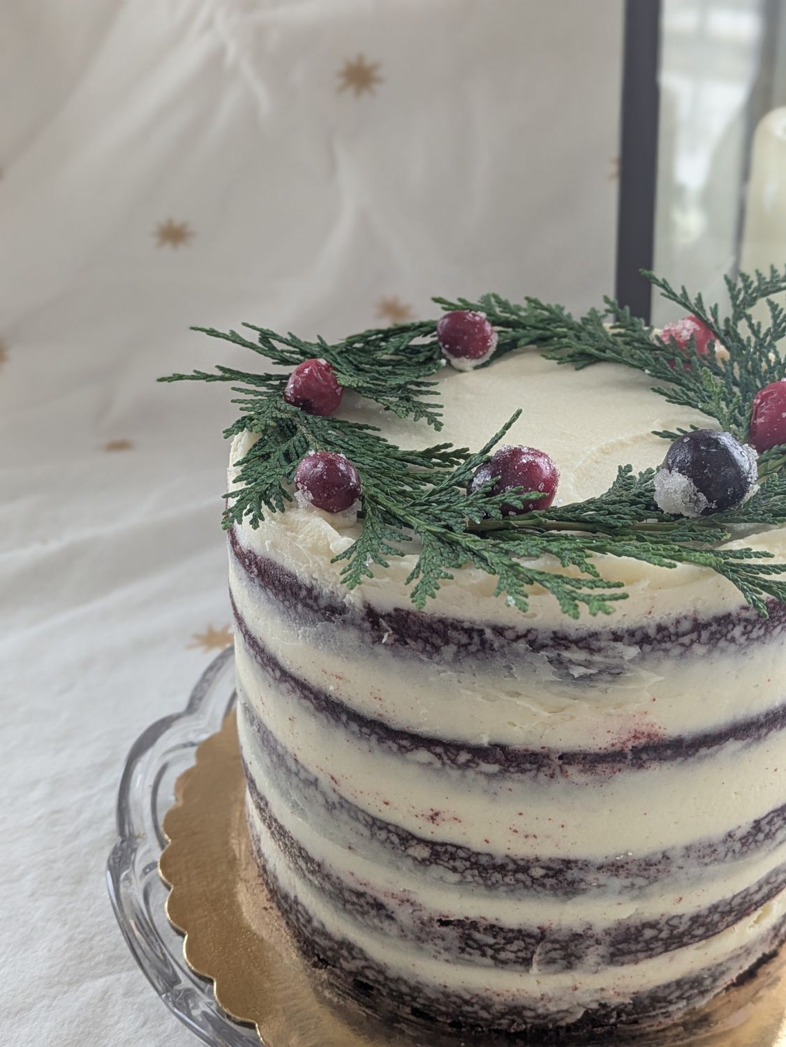 Red Velvet Holiday Cake
