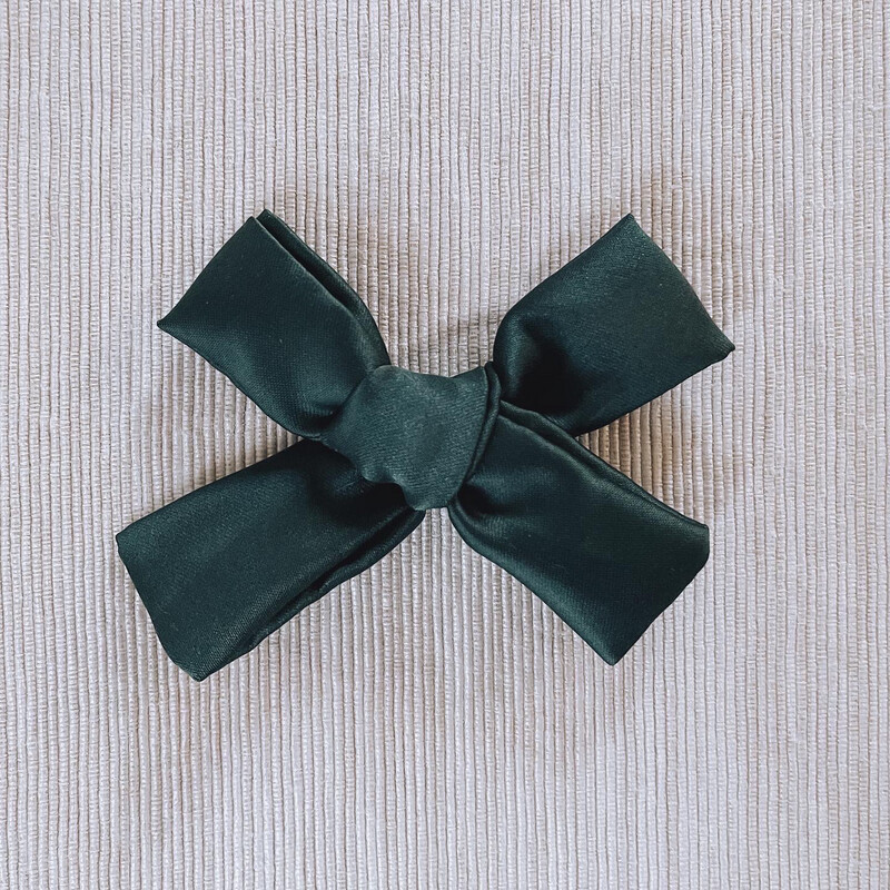 Green Silk Bow