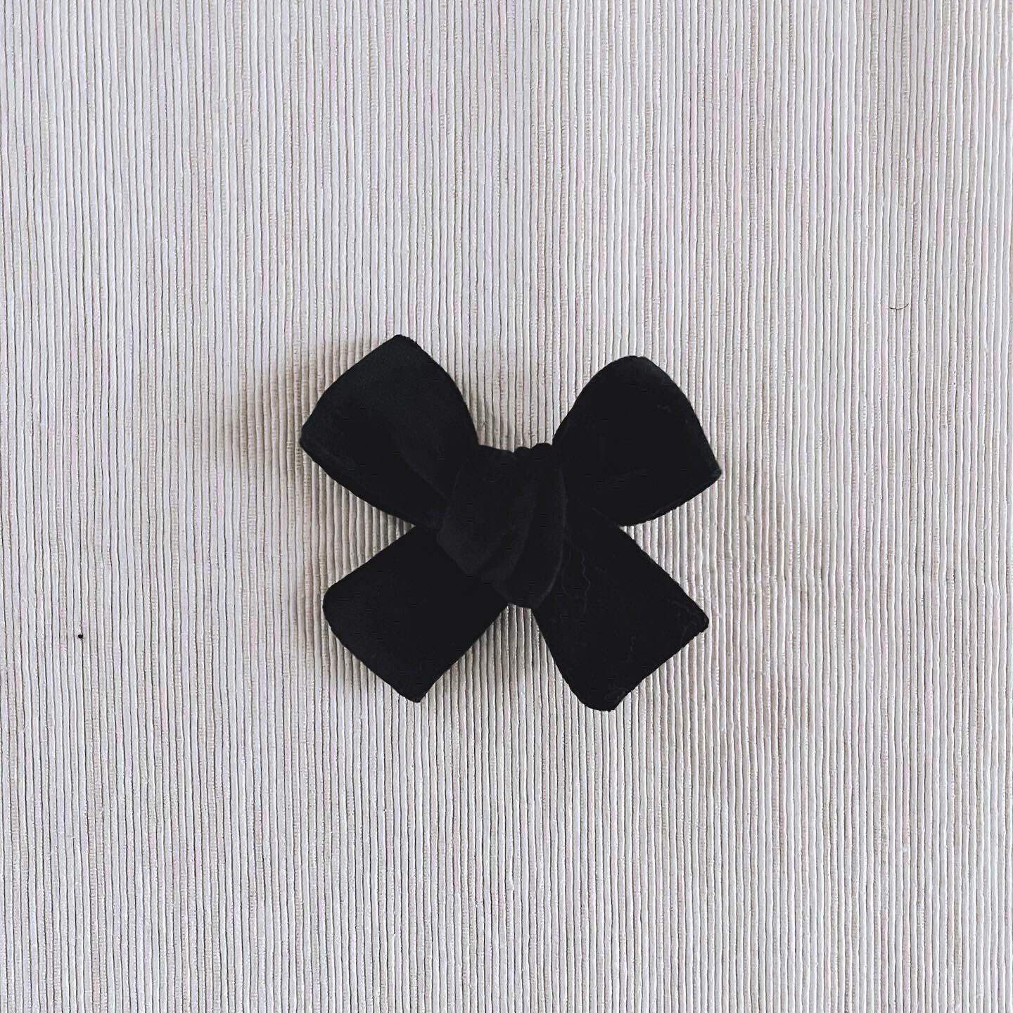 Black Velvet Bow