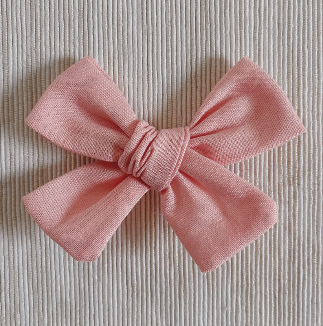 Bubble Gum Bow