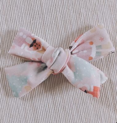 Nutcracker Bow