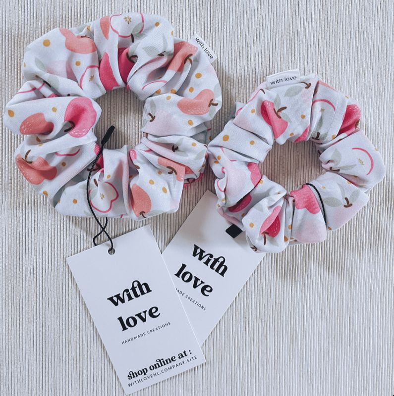 Apple Scrunchie