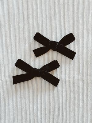 Black Velvet Mini Bow