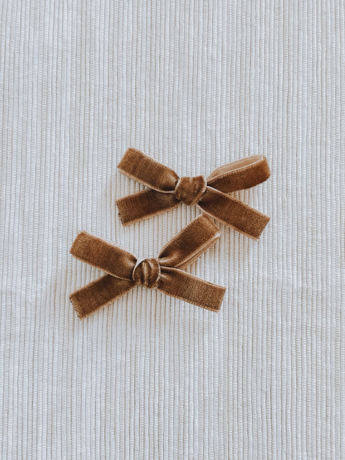 Brown Velvet Mini Bow