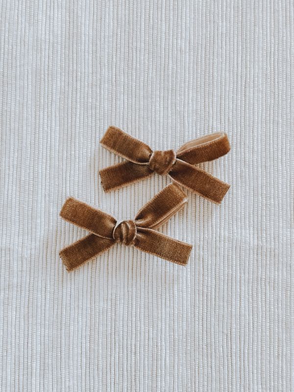 Brown Velvet Mini Bow