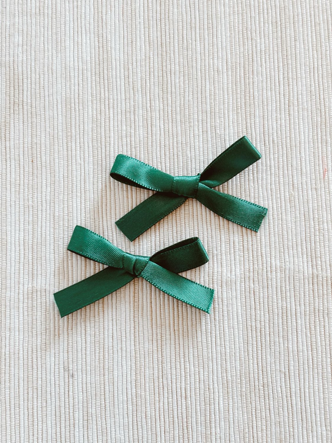 Green Silk Mini Bow