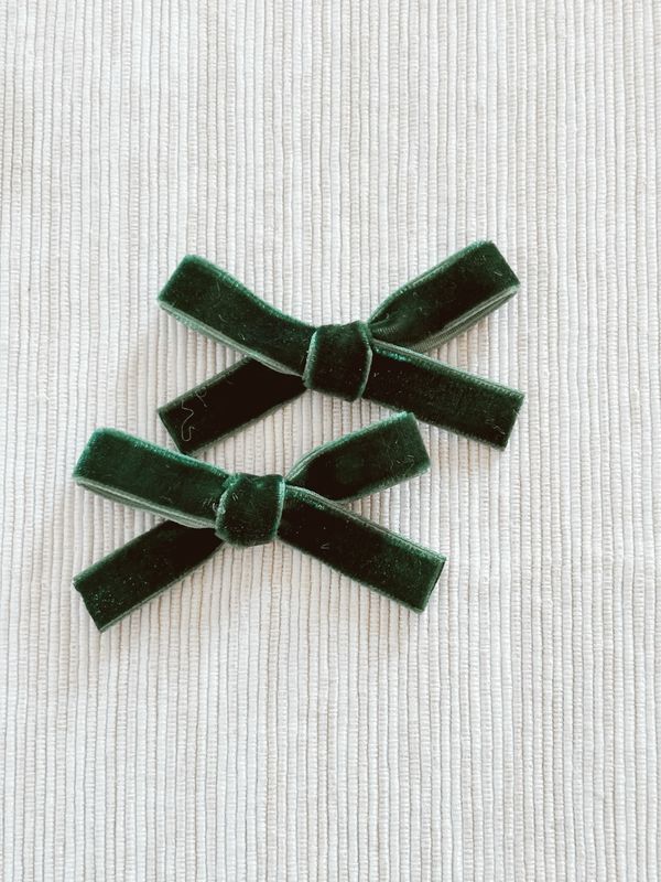 Green Velvet Mini Bow