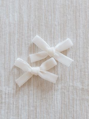White Velvet Mini Bow