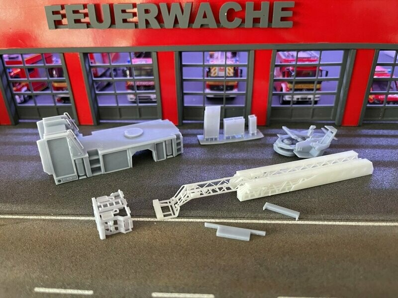Rosenbauer DLK L32A-XS 3.0 nach Vorbild Mainz