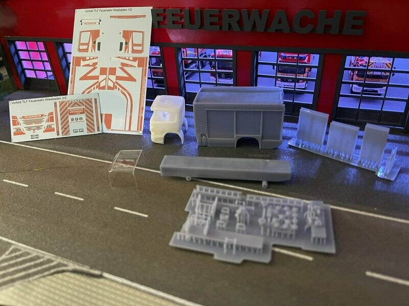 Walser TLF4000 nach Vorbild Wiesbaden MIT DECAL Walser TLF4000 nach Vorbild Wiesbaden MIT DECAL