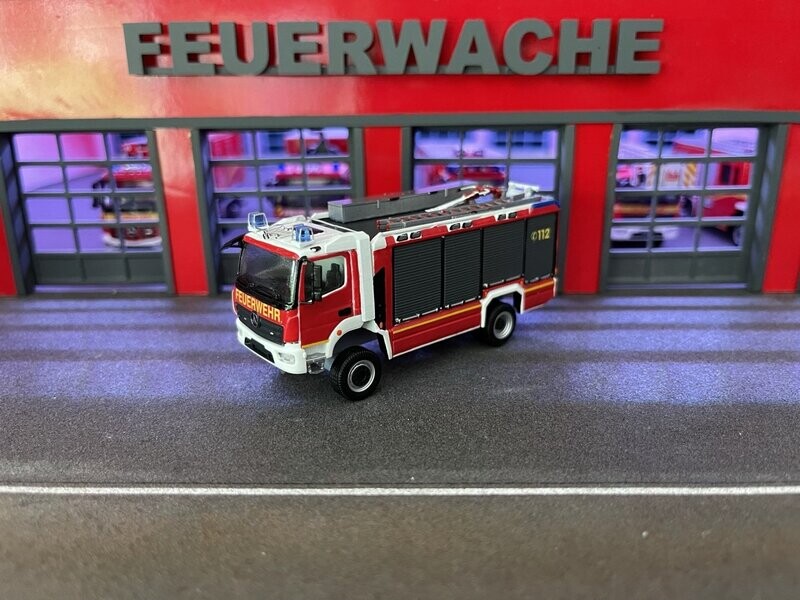 Rosenbauer AT3 TLF4000 Vorbild: Mönchengladbach